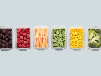 Nunca mais erre ao descongelar alimentos em 3 dicas essenciais