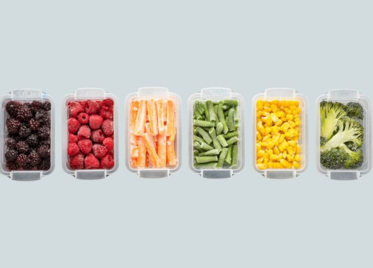 Nunca mais erre ao descongelar alimentos em 3 dicas essenciais