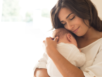 breastfeeding in the heat